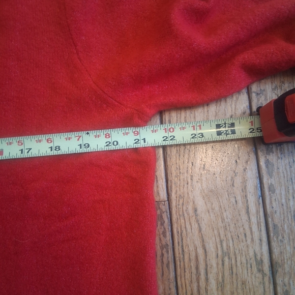 J. Crew Womens Red Extra Soft Crew Neck Sweater NWT - Picture 10 of 11